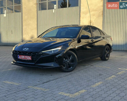 Хендай Элантра 2023 в Львове на Automoto.ua Черный Хендай Элантра, объемом двигателя 2 л и пробегом 100 тыс. км за 17900 $, фото 1 на Automoto.ua
