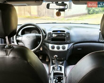 Фиолетовый Хендай Элантра, объемом двигателя 1.59 л и пробегом 276 тыс. км за 4800 $, фото 15 на Automoto.ua