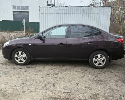 Фиолетовый Хендай Элантра, объемом двигателя 1.98 л и пробегом 322 тыс. км за 6900 $, фото 2 на Automoto.ua