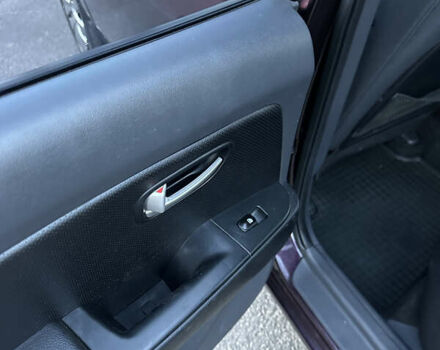 Фіолетовий Хендай Елантра, об'ємом двигуна 1.6 л та пробігом 198 тис. км за 6850 $, фото 42 на Automoto.ua