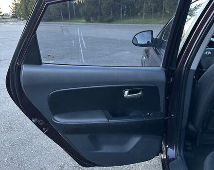 Фиолетовый Хендай Элантра, объемом двигателя 1.6 л и пробегом 198 тыс. км за 6750 $, фото 40 на Automoto.ua