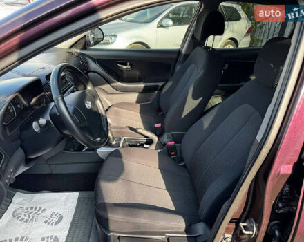 Хендай Элантра 2007 в Днепре (Днепропетровске) на Automoto.ua Фиолетовый Хендай Элантра, объемом двигателя 1.6 л и пробегом 70 тыс. км за 6300 $, фото 7 на Automoto.ua