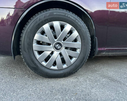 Фіолетовий Хендай Елантра, об'ємом двигуна 1.6 л та пробігом 198 тис. км за 6850 $, фото 8 на Automoto.ua