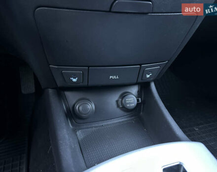 Фиолетовый Хендай Элантра, объемом двигателя 1.6 л и пробегом 198 тыс. км за 6750 $, фото 34 на Automoto.ua