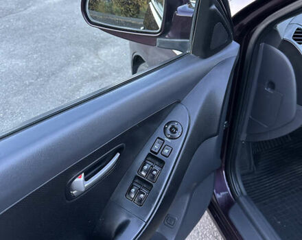 Фіолетовий Хендай Елантра, об'ємом двигуна 1.6 л та пробігом 198 тис. км за 6850 $, фото 22 на Automoto.ua