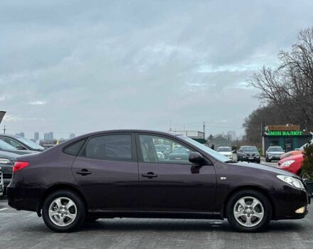 Фиолетовый Хендай Элантра, объемом двигателя 2 л и пробегом 322 тыс. км за 7400 $, фото 2 на Automoto.ua