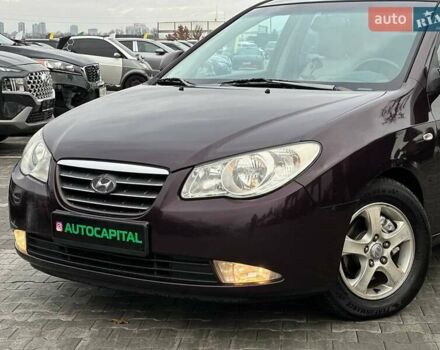 Фиолетовый Хендай Элантра, объемом двигателя 1.98 л и пробегом 322 тыс. км за 7400 $, фото 1 на Automoto.ua