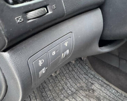 Фіолетовий Хендай Елантра, об'ємом двигуна 1.59 л та пробігом 221 тис. км за 5600 $, фото 17 на Automoto.ua