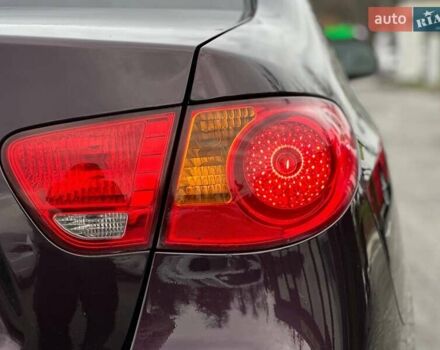 Фиолетовый Хендай Элантра, объемом двигателя 1.98 л и пробегом 322 тыс. км за 7400 $, фото 8 на Automoto.ua