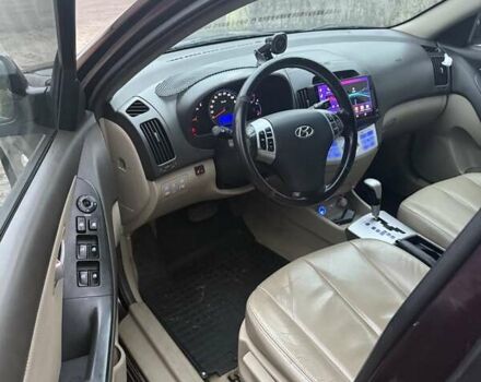Фиолетовый Хендай Элантра, объемом двигателя 1.98 л и пробегом 322 тыс. км за 6900 $, фото 16 на Automoto.ua