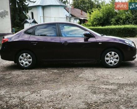 Фиолетовый Хендай Элантра, объемом двигателя 1.59 л и пробегом 276 тыс. км за 4800 $, фото 2 на Automoto.ua