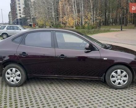 Фиолетовый Хендай Элантра, объемом двигателя 1.6 л и пробегом 230 тыс. км за 6200 $, фото 2 на Automoto.ua