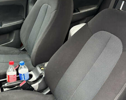 Фиолетовый Хендай Элантра, объемом двигателя 1.59 л и пробегом 383 тыс. км за 5900 $, фото 6 на Automoto.ua