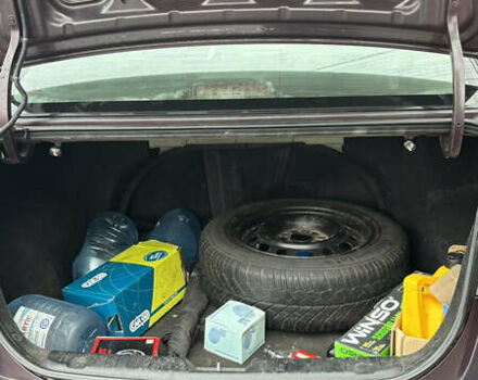 Фиолетовый Хендай Элантра, объемом двигателя 1.59 л и пробегом 383 тыс. км за 5900 $, фото 3 на Automoto.ua