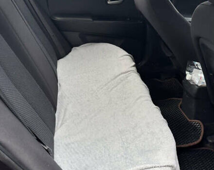 Фиолетовый Хендай Элантра, объемом двигателя 1.59 л и пробегом 383 тыс. км за 5900 $, фото 5 на Automoto.ua