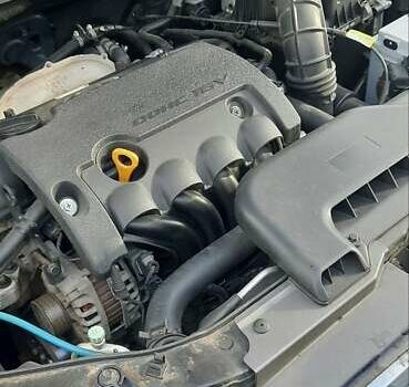 Хендай Элантра 2008 в Василькове на Automoto.ua Фиолетовый Хендай Элантра, объемом двигателя 1.59 л и пробегом 262 тыс. км за 5500 $, фото 11 на Automoto.ua