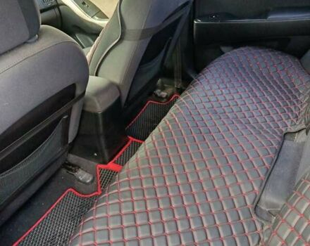 Фіолетовий Хендай Елантра, об'ємом двигуна 1.59 л та пробігом 202 тис. км за 5900 $, фото 5 на Automoto.ua