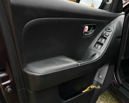 Фиолетовый Хендай Элантра, объемом двигателя 1.6 л и пробегом 216 тыс. км за 6500 $, фото 13 на Automoto.ua