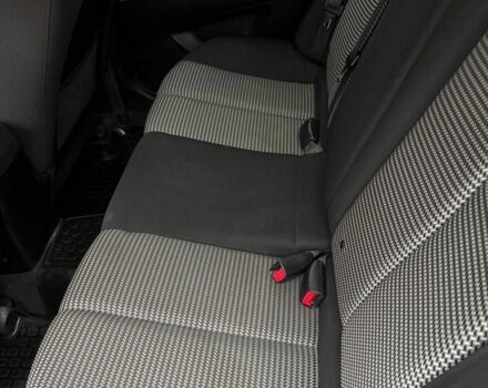 Фиолетовый Хендай Элантра, объемом двигателя 1.6 л и пробегом 216 тыс. км за 6500 $, фото 12 на Automoto.ua