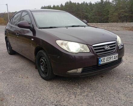 Фиолетовый Хендай Элантра, объемом двигателя 1.6 л и пробегом 333 тыс. км за 5000 $, фото 1 на Automoto.ua