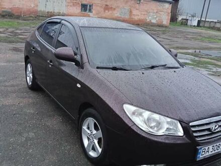 Хендай Елантра 2008 у Новоукраинке на Automoto.ua Фіолетовий Хендай Елантра, об'ємом двигуна 1.6 л та пробігом 130 тис. км за 7200 $, фото 1 на Automoto.ua