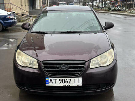 Фиолетовый Хендай Элантра, объемом двигателя 1.59 л и пробегом 383 тыс. км за 5900 $, фото 1 на Automoto.ua