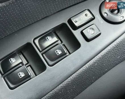 Коричневый Хендай Элантра, объемом двигателя 1.59 л и пробегом 199 тыс. км за 6300 $, фото 24 на Automoto.ua