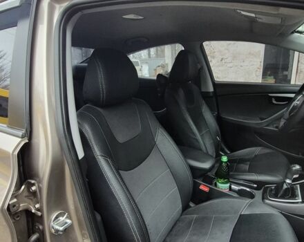 Коричневий Хендай Елантра, об'ємом двигуна 1.6 л та пробігом 220 тис. км за 7850 $, фото 6 на Automoto.ua