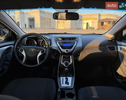 Коричневый Хендай Элантра, объемом двигателя 1.6 л и пробегом 160 тыс. км за 8400 $, фото 12 на Automoto.ua