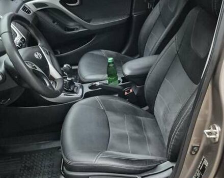 Коричневый Хендай Элантра, объемом двигателя 1.59 л и пробегом 220 тыс. км за 7850 $, фото 9 на Automoto.ua