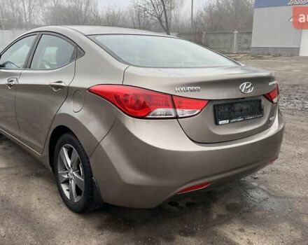 Коричневый Хендай Элантра, объемом двигателя 1.8 л и пробегом 107 тыс. км за 9800 $, фото 7 на Automoto.ua