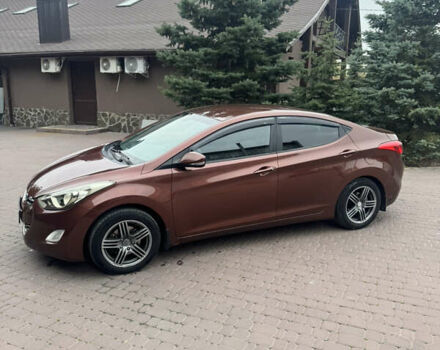 Коричневый Хендай Элантра, объемом двигателя 1.8 л и пробегом 268 тыс. км за 7800 $, фото 2 на Automoto.ua
