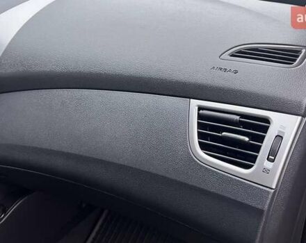 Коричневый Хендай Элантра, объемом двигателя 1.8 л и пробегом 107 тыс. км за 9800 $, фото 46 на Automoto.ua