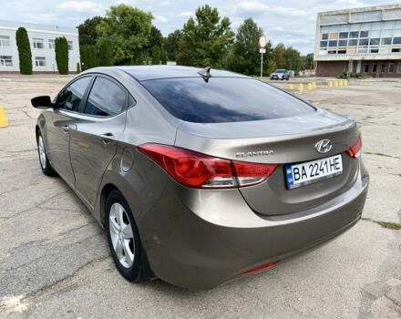 Коричневий Хендай Елантра, об'ємом двигуна 1.8 л та пробігом 200 тис. км за 8750 $, фото 1 на Automoto.ua