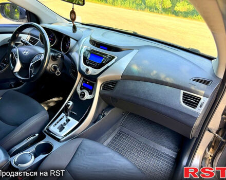 Коричневый Хендай Элантра, объемом двигателя 1.8 л и пробегом 214 тыс. км за 8890 $, фото 13 на Automoto.ua