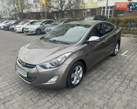 Коричневый Хендай Элантра, объемом двигателя 1.8 л и пробегом 176 тыс. км за 8400 $, фото 2 на Automoto.ua