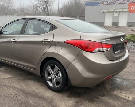 Коричневый Хендай Элантра, объемом двигателя 1.8 л и пробегом 107 тыс. км за 9800 $, фото 8 на Automoto.ua