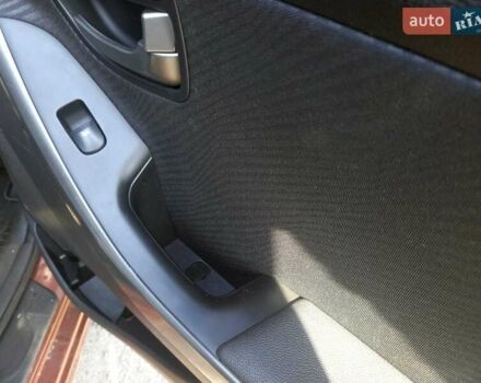 Коричневый Хендай Элантра, объемом двигателя 1.8 л и пробегом 155 тыс. км за 8000 $, фото 17 на Automoto.ua