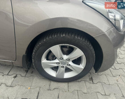 Коричневый Хендай Элантра, объемом двигателя 1.8 л и пробегом 176 тыс. км за 8400 $, фото 23 на Automoto.ua