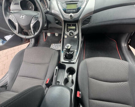 Коричневый Хендай Элантра, объемом двигателя 1.8 л и пробегом 268 тыс. км за 7800 $, фото 13 на Automoto.ua