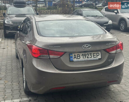 Коричневый Хендай Элантра, объемом двигателя 1.8 л и пробегом 176 тыс. км за 8400 $, фото 3 на Automoto.ua