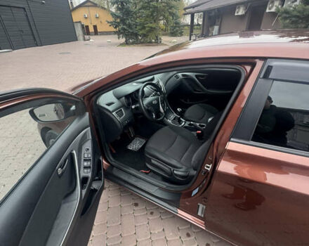 Коричневый Хендай Элантра, объемом двигателя 1.8 л и пробегом 268 тыс. км за 7800 $, фото 9 на Automoto.ua