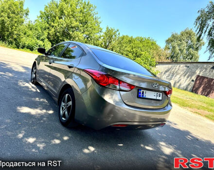 Коричневый Хендай Элантра, объемом двигателя 1.8 л и пробегом 214 тыс. км за 8890 $, фото 3 на Automoto.ua