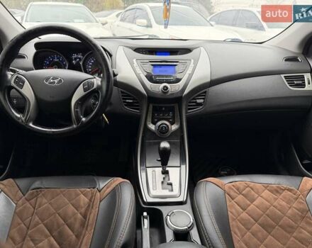Коричневый Хендай Элантра, объемом двигателя 1.59 л и пробегом 247 тыс. км за 8900 $, фото 19 на Automoto.ua