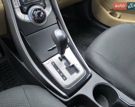 Коричневый Хендай Элантра, объемом двигателя 1.8 л и пробегом 197 тыс. км за 6900 $, фото 25 на Automoto.ua