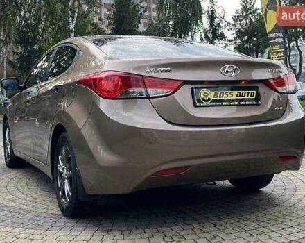Коричневый Хендай Элантра, объемом двигателя 1.59 л и пробегом 140 тыс. км за 9700 $, фото 4 на Automoto.ua