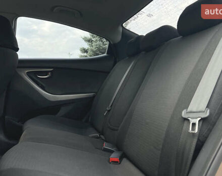 Коричневый Хендай Элантра, объемом двигателя 1.59 л и пробегом 140 тыс. км за 9700 $, фото 11 на Automoto.ua