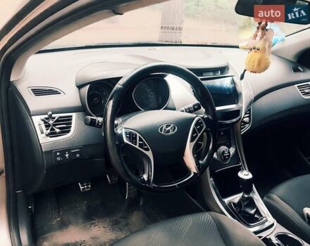 Коричневый Хендай Элантра, объемом двигателя 1.8 л и пробегом 186 тыс. км за 9100 $, фото 2 на Automoto.ua