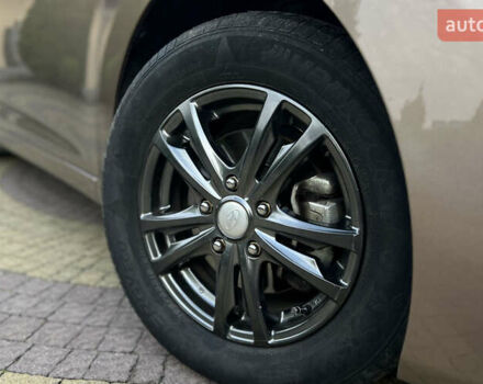 Коричневый Хендай Элантра, объемом двигателя 1.59 л и пробегом 140 тыс. км за 9700 $, фото 8 на Automoto.ua