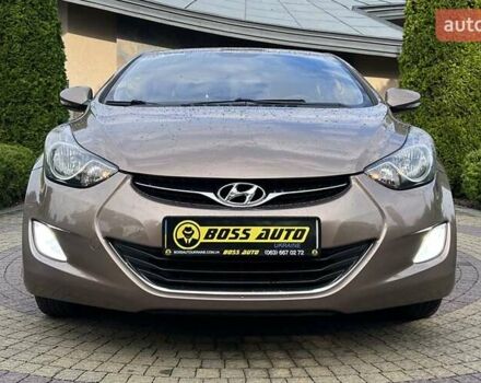 Коричневый Хендай Элантра, объемом двигателя 1.59 л и пробегом 140 тыс. км за 9700 $, фото 1 на Automoto.ua